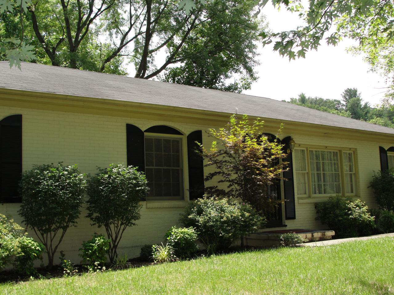 3516 Old Towne Road Southwest Roanoke, VA 24018 - Photo 3 of 28 Outside Views