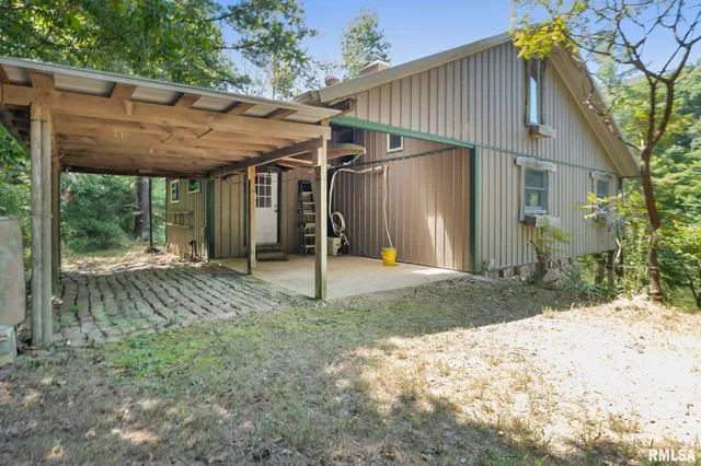 $450,000 | 20601 Maggie Lane, Olive Branch, IL 62969