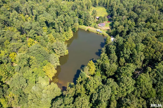 $450,000 | 20601 Maggie Lane, Olive Branch, IL 62969