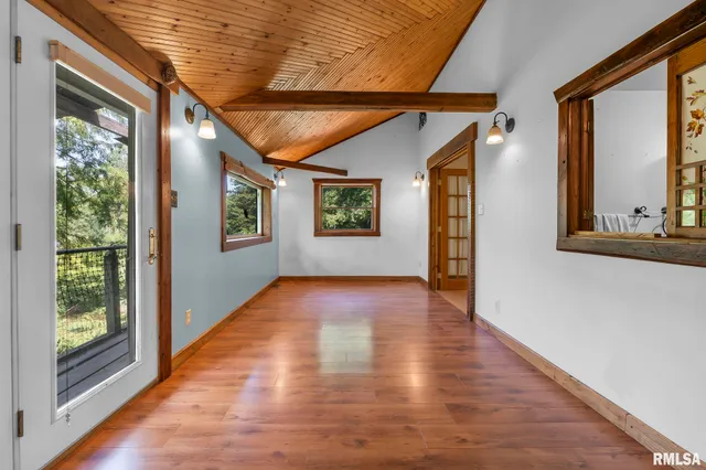 $450,000 | 20601 Maggie Lane, Olive Branch, IL 62969