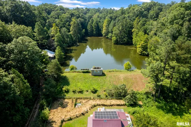 $450,000 | 20601 Maggie Lane, Olive Branch, IL 62969