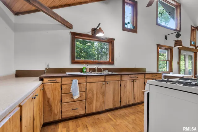 $450,000 | 20601 Maggie Lane, Olive Branch, IL 62969