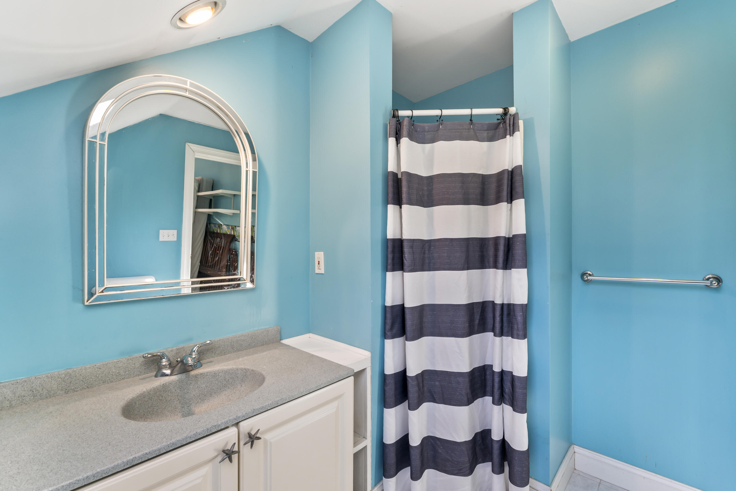 8 Days Landing Biddeford, ME 04005 - Photo 39 of 87 8 Days Landing_134