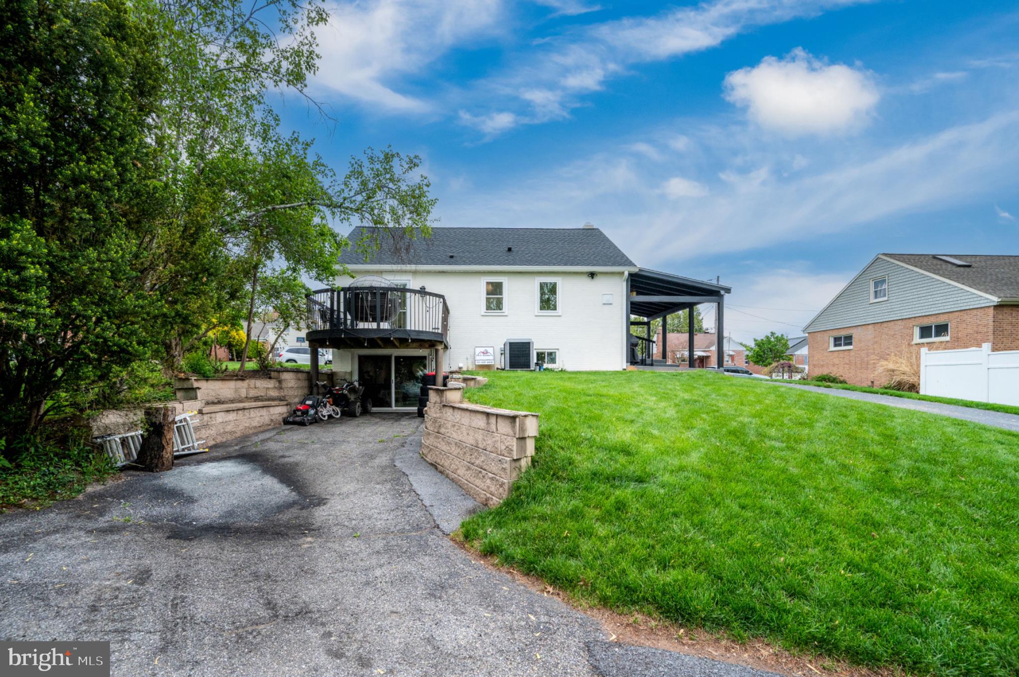 520 Elm Street Denver, PA 17517 - Photo 36 of 39 Charming home with spacious yard.