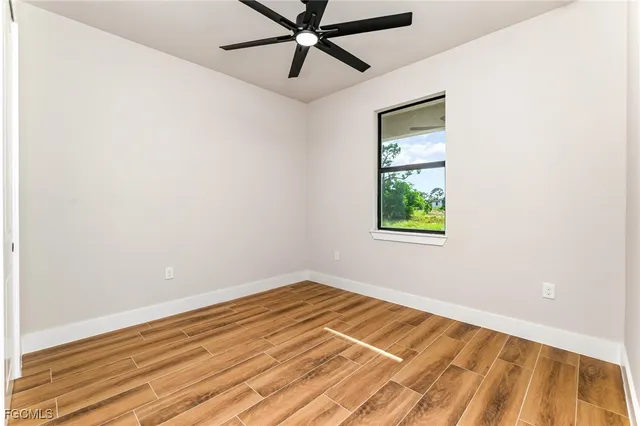 $2,500 | 4157 Northwest 39th Avenue, Cape Coral, FL 33993