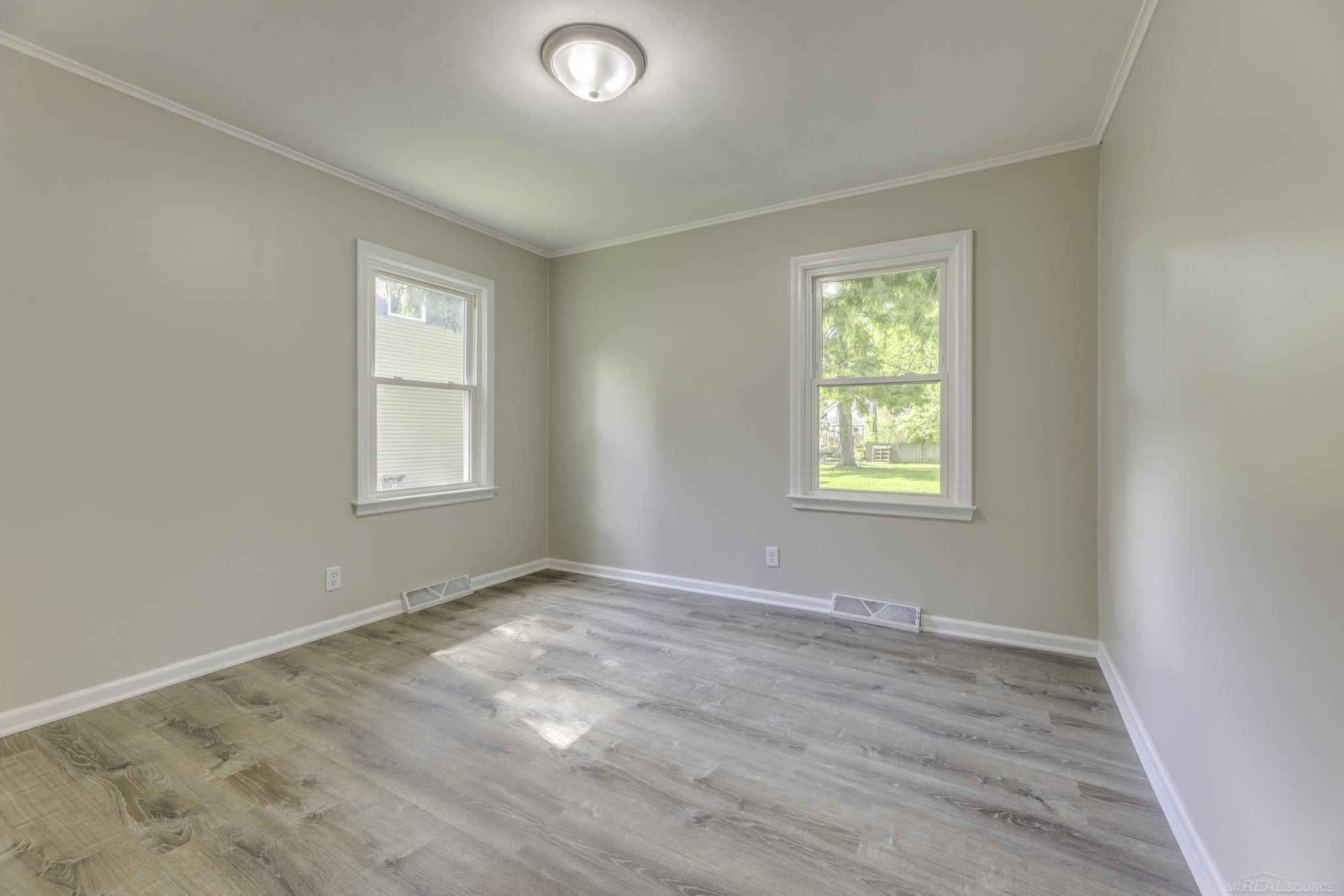 7282 Hubbard Street Lexington, MI 48450 - Photo 14 of 21