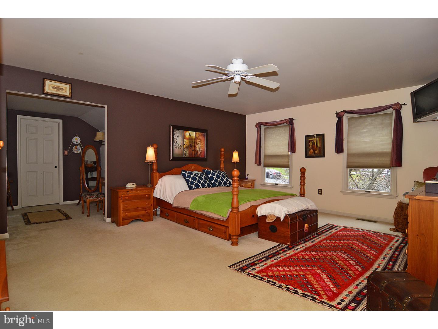 2711 Beacon Drive Sinking Spring, PA 19608 - Photo 14 of 25 Gallery Image 14