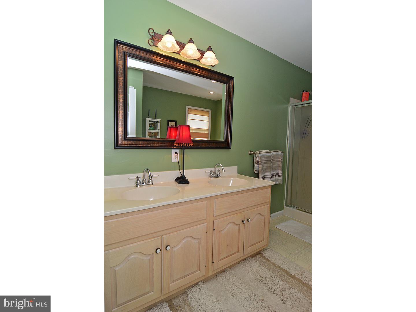 2711 Beacon Drive Sinking Spring, PA 19608 - Photo 17 of 25 Gallery Image 17