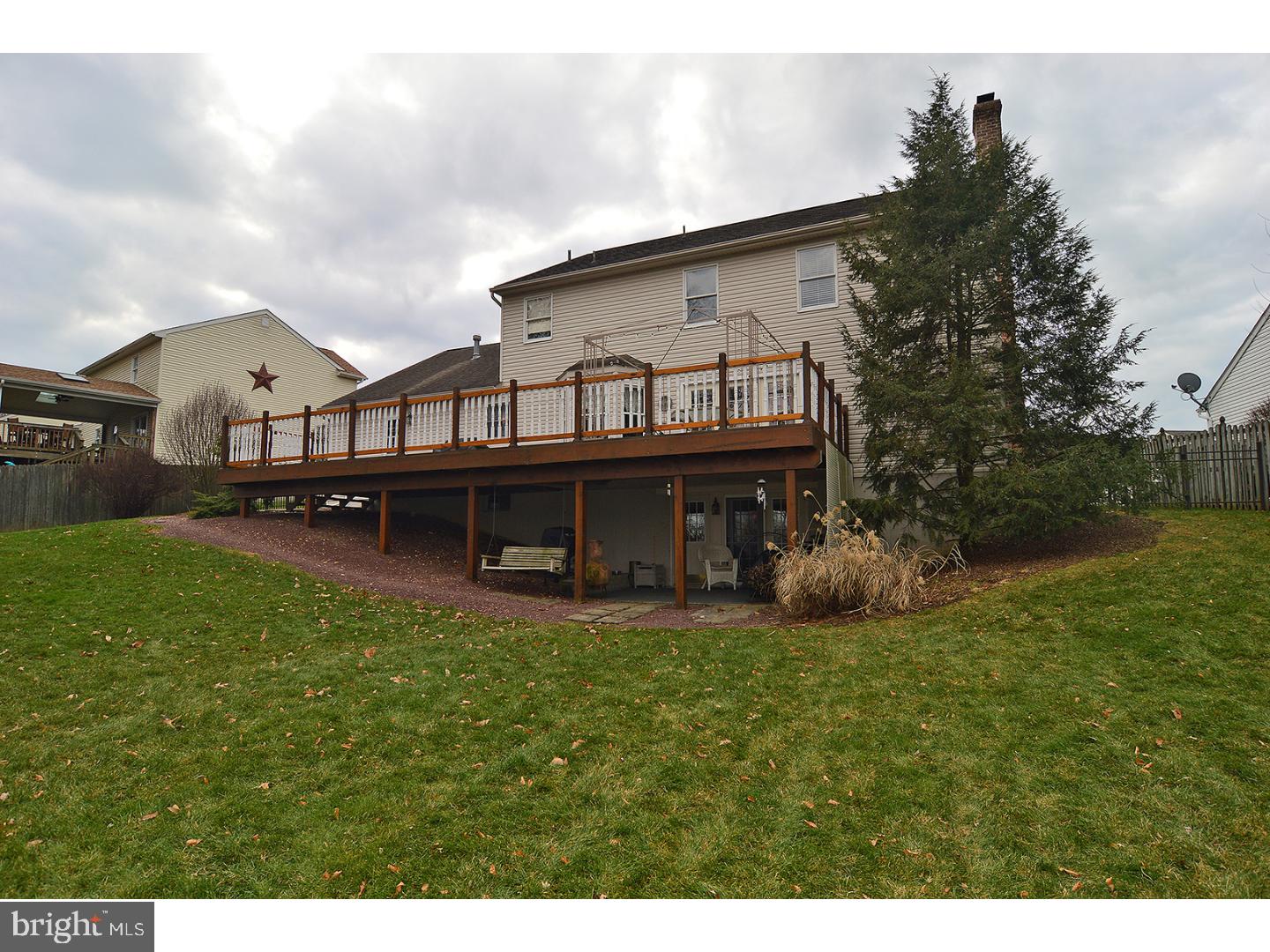 2711 Beacon Drive Sinking Spring, PA 19608 - Photo 23 of 25 Gallery Image 23