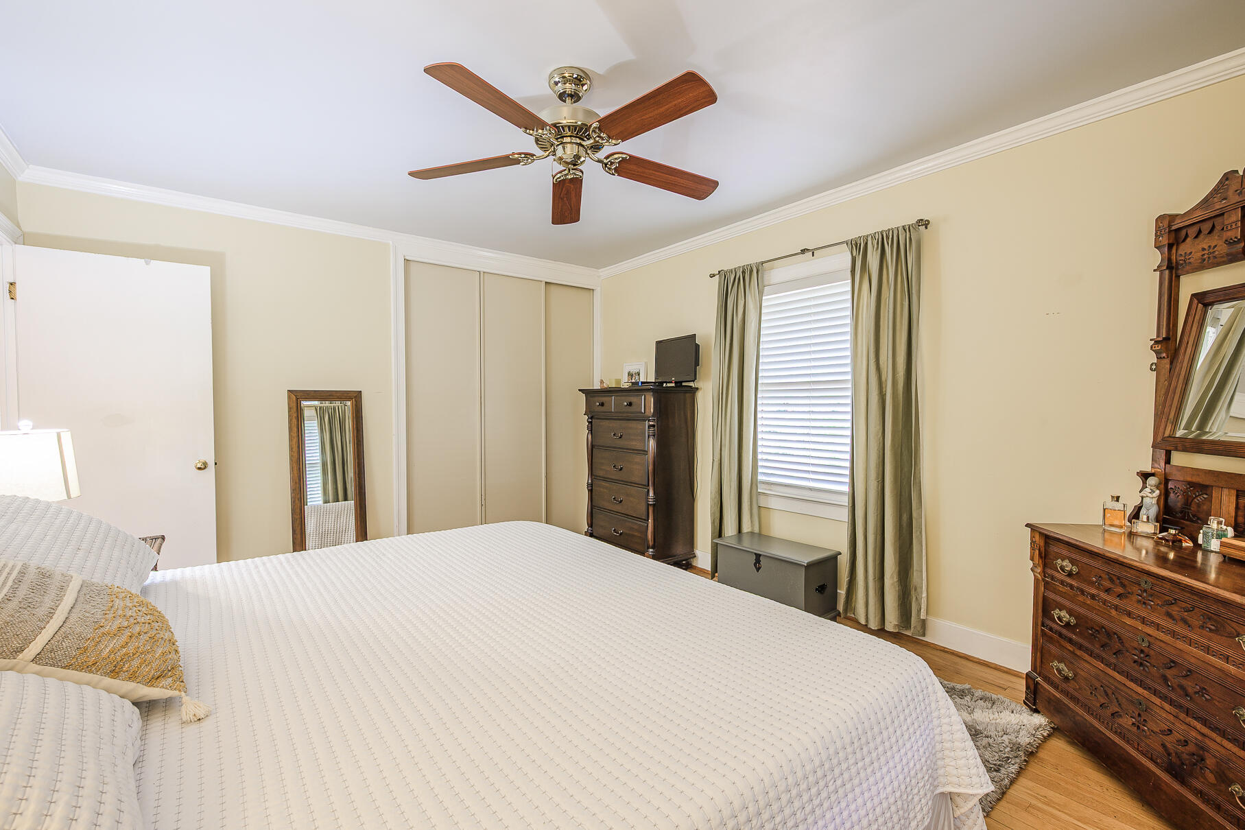 933 Lakeview Drive Mount Pleasant, SC 29464 - Photo 25 of 79 933Lakeview-25