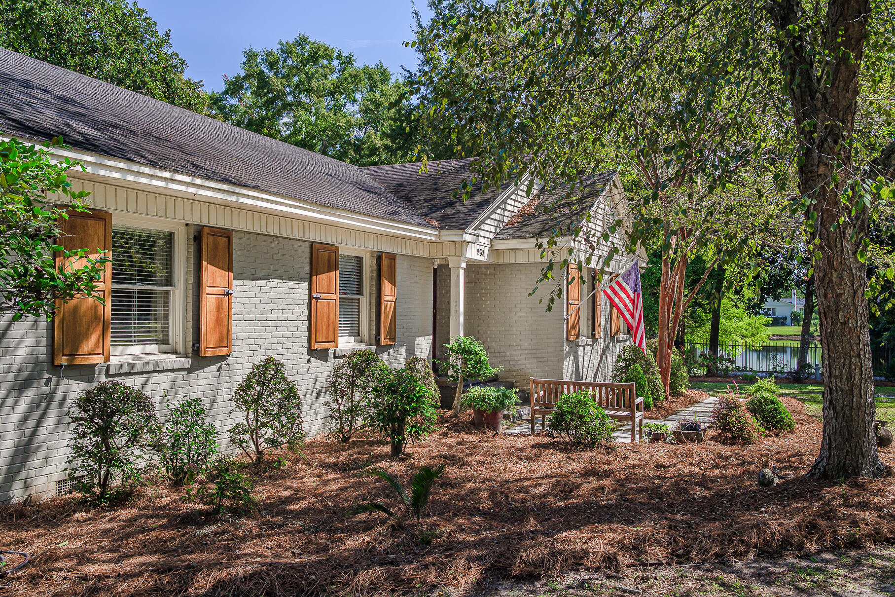 933 Lakeview Drive Mount Pleasant, SC 29464 - Photo 5 of 79 933Lakeview-5