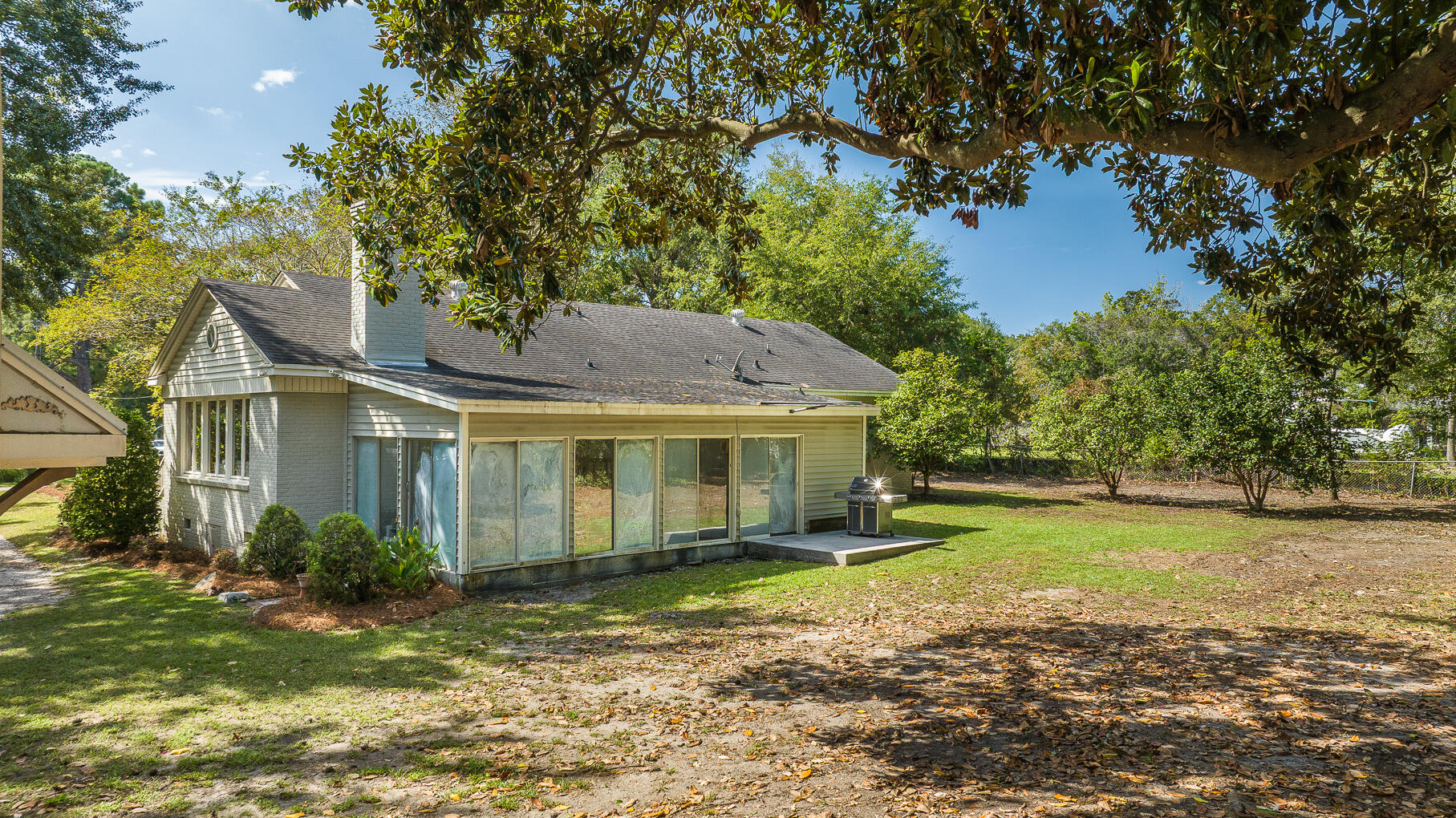 933 Lakeview Drive Mount Pleasant, SC 29464 - Photo 71 of 79 933Lakeview-71