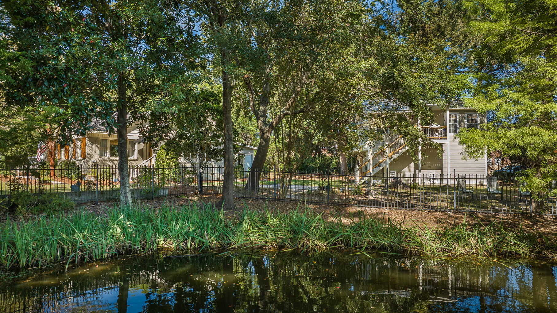 933 Lakeview Drive Mount Pleasant, SC 29464 - Photo 77 of 79 933Lakeview-77
