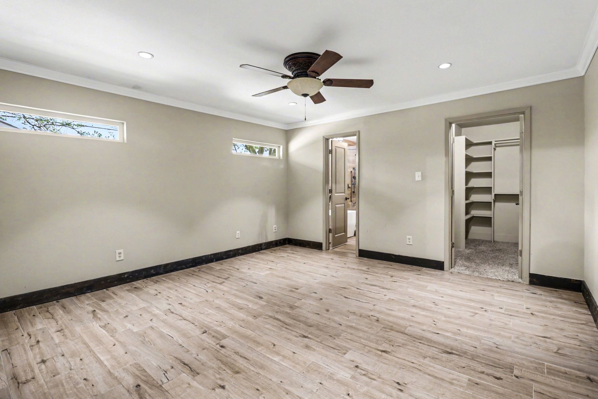 5251 Birdwood Road Houston, TX 77096 - Photo 27 of 35