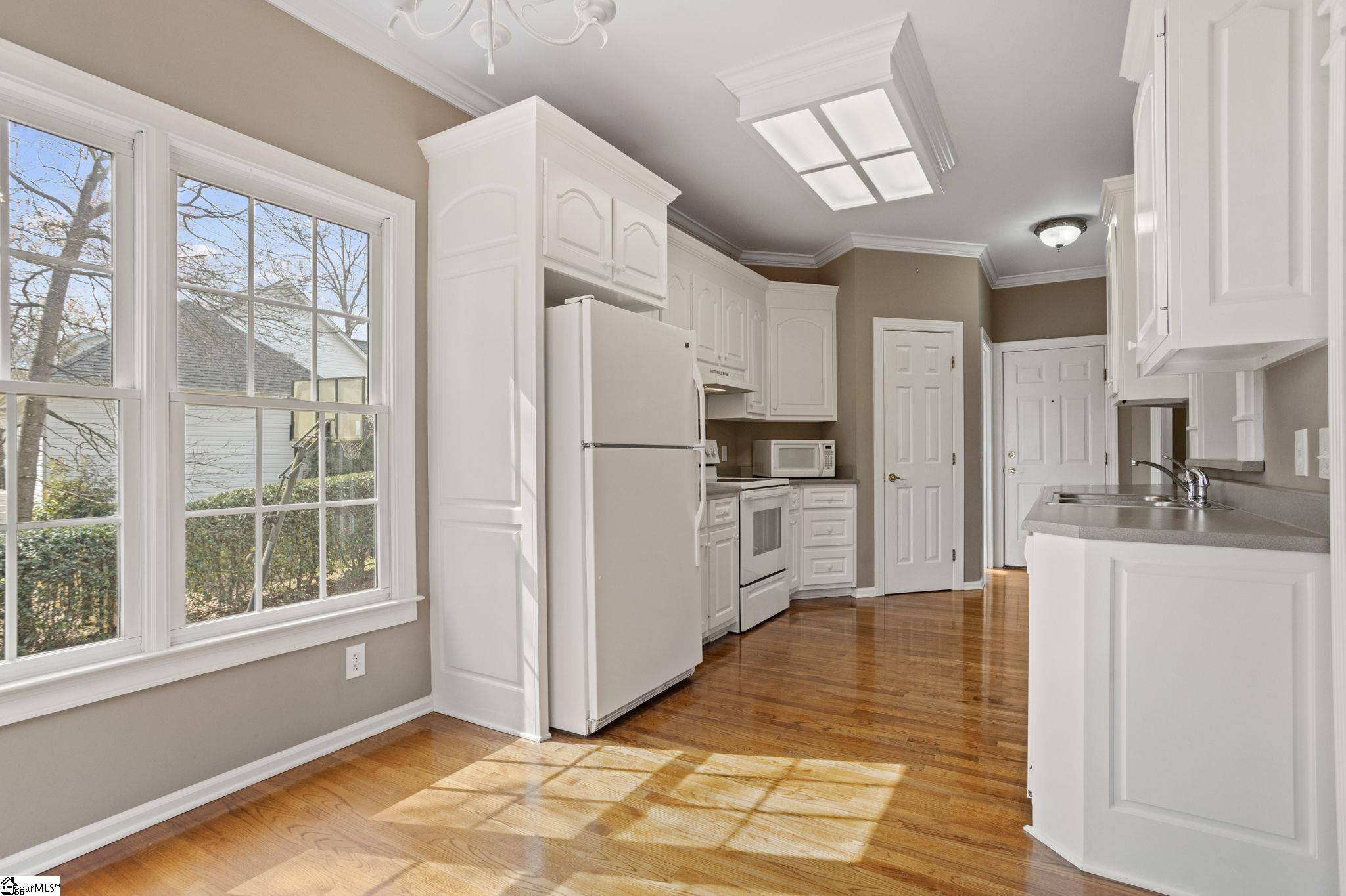 348 Camperdown Court Easley, SC 29642 - Photo 13 of 36 Gallery Image 13