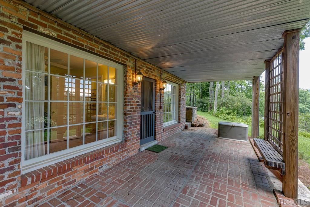 645 Wyanoak Road Highlands, NC 28741 - Photo 40 of 68 Gallery Image 40