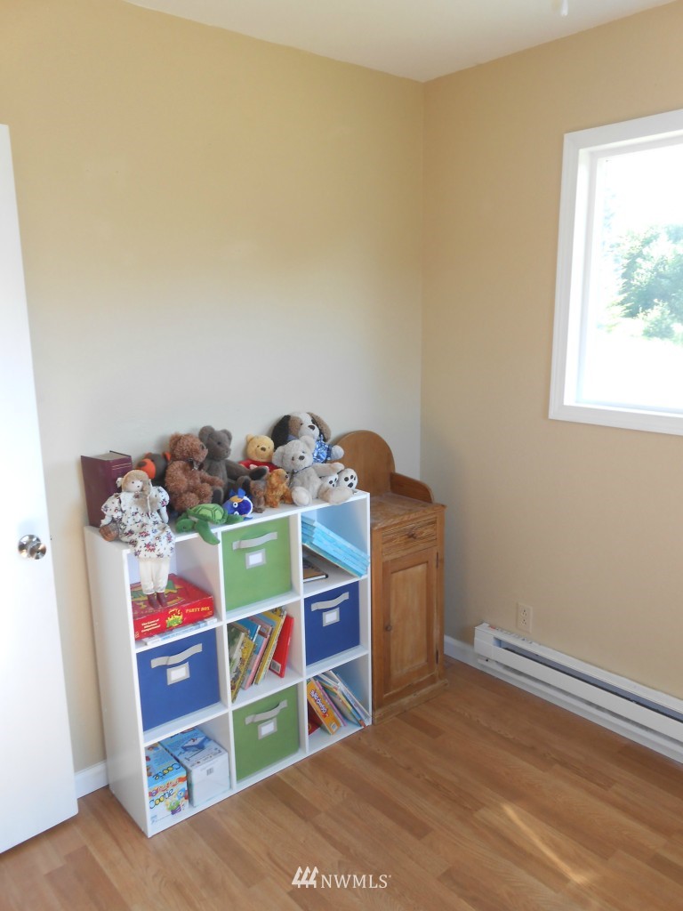 4177 Wishkah Road Aberdeen, WA 98520 - Photo 12 of 15 Gallery Image 12