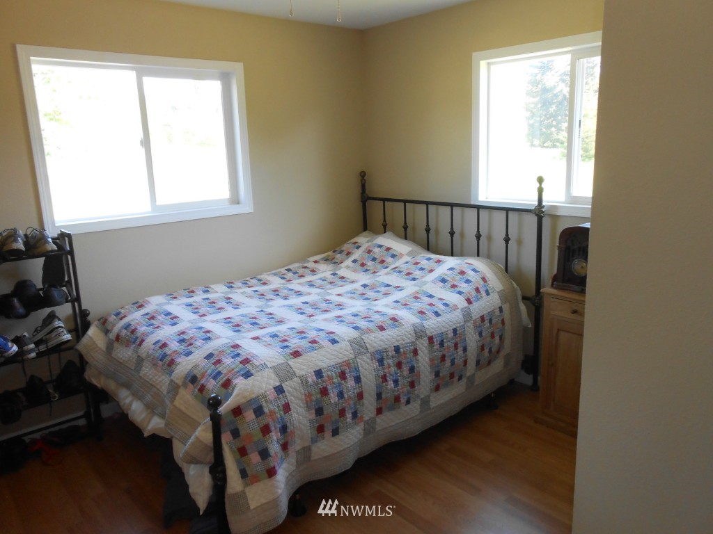 4177 Wishkah Road Aberdeen, WA 98520 - Photo 10 of 15 Gallery Image 10