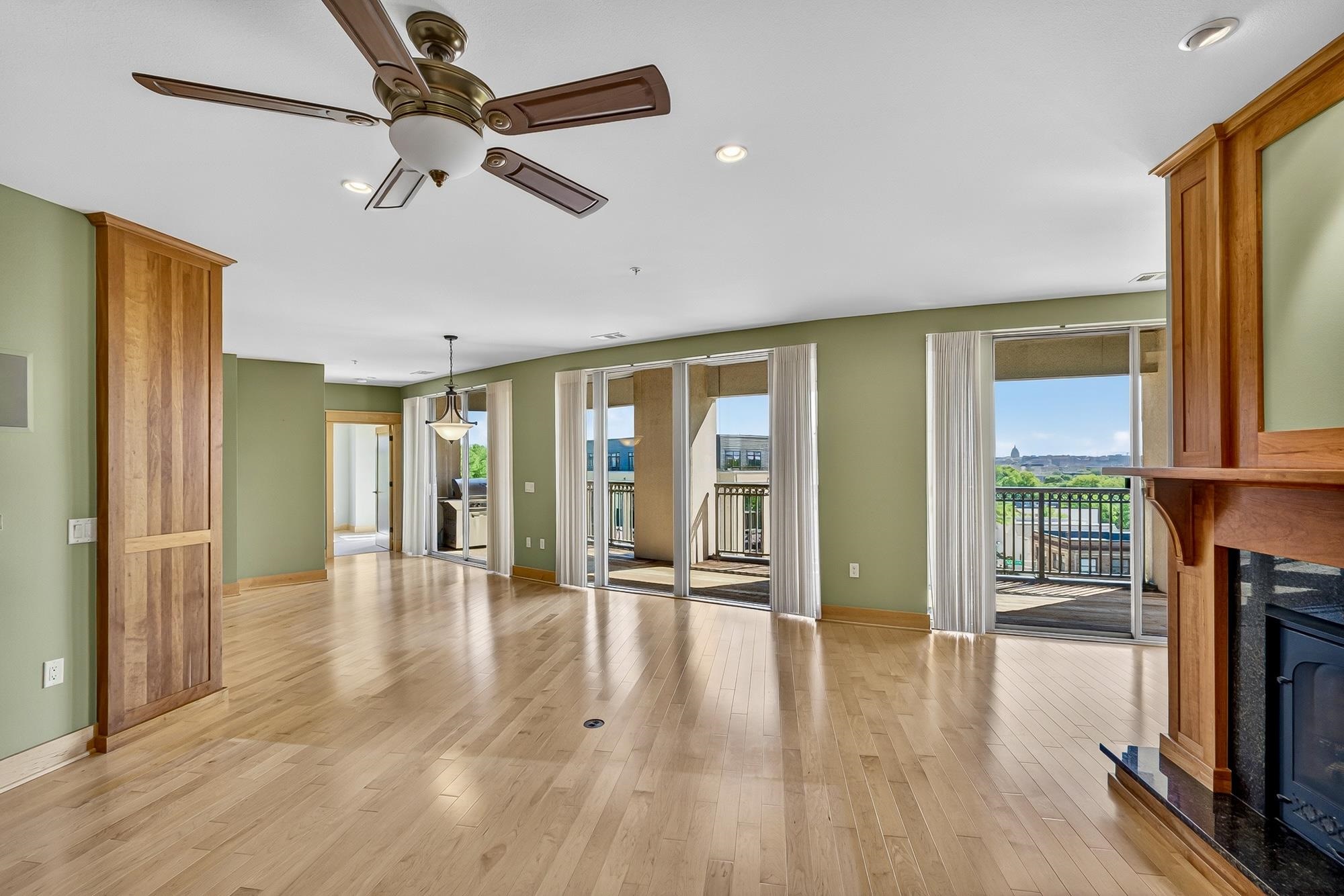 1802 Monroe Street, Unit 40102 Madison, WI 53711 - Photo 14 of 62