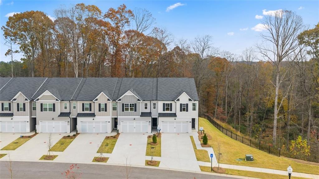 241 Sound Circle Stockbridge, GA 30281 - Photo 4 of 70