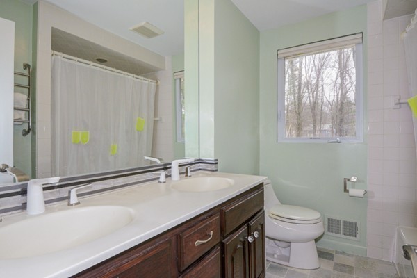 76 Warren Road Ashland, MA 01721 - Photo 25 of 30 Gallery Image 25