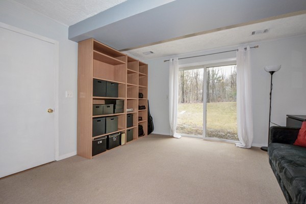 76 Warren Road Ashland, MA 01721 - Photo 6 of 30 Gallery Image 6