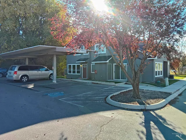 $799,000 | 1426 East Sharons Loop, Nampa, ID 83686