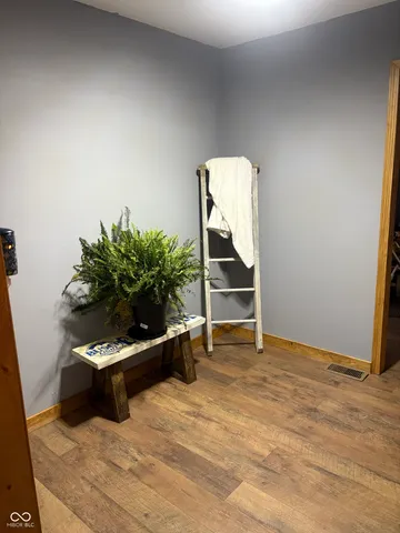 $325,000 | 908 South Division Street, Cayuga, IN 47928