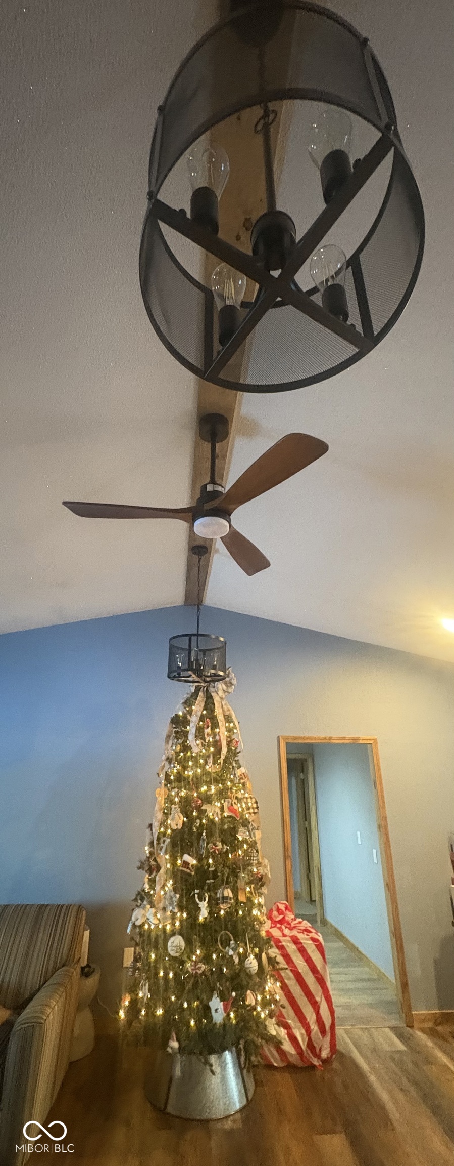 908 South Division Street Cayuga, IN 47928 - Photo 25 of 27