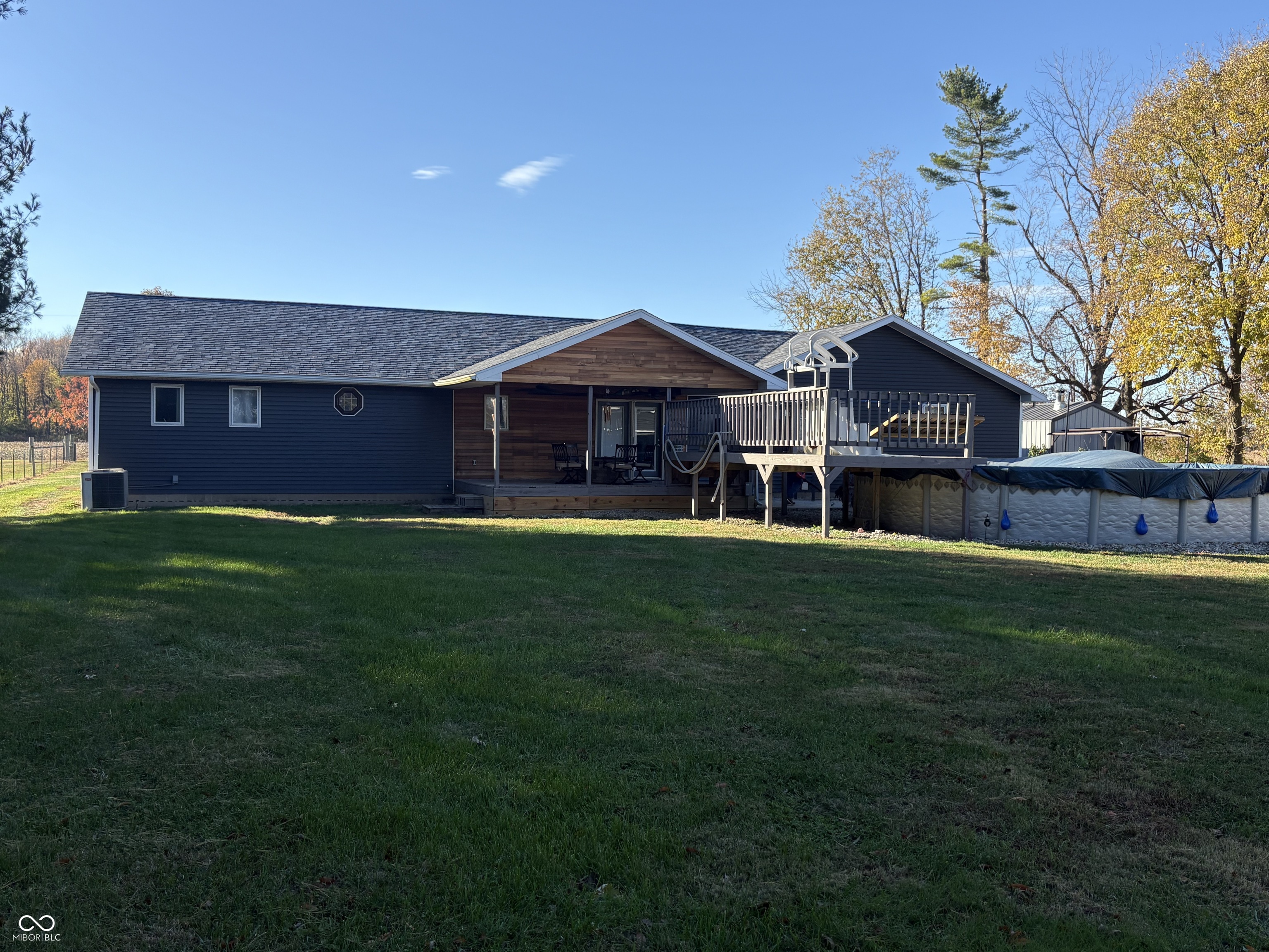 908 South Division Street Cayuga, IN 47928 - Photo 6 of 27