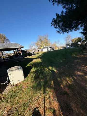 $298,000 | 908 South Division Street, Cayuga, IN 47928