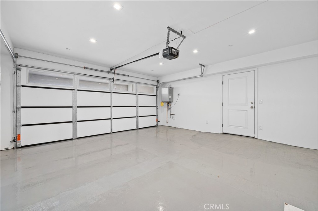 121 39th Street, Unit B Newport Beach, CA 92663 - Photo 23 of 26