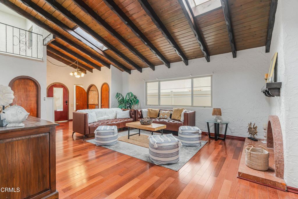 5451 Reef Way Oxnard, CA 93035 - Photo 5 of 27 5451 Reef Way Oxnard CA 93035-print-005-