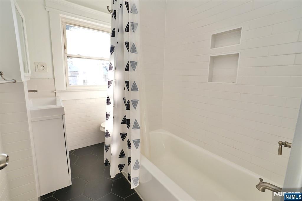 1 Bell Street, Unit 2 Belleville, NJ 07109 - Photo 21 of 24