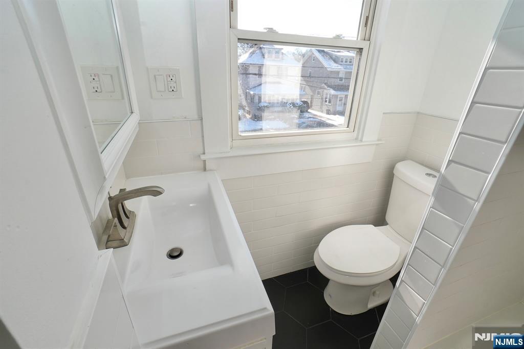 1 Bell Street, Unit 2 Belleville, NJ 07109 - Photo 23 of 24