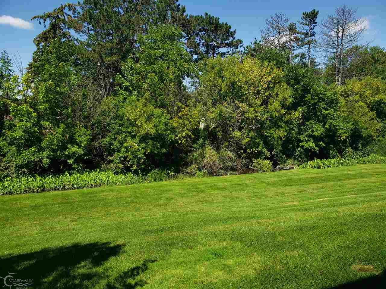 33552 Utica Road Fraser, MI 48026 - Photo 39 of 43 50014726-38.JPG