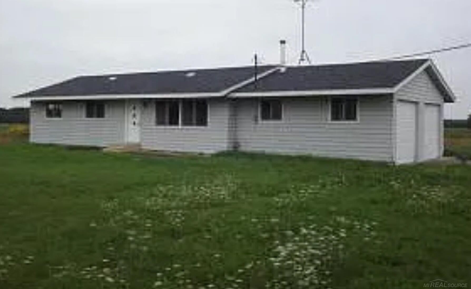 4431 Owens Road Cheboygan, MI 49721 - Photo 1 of 28