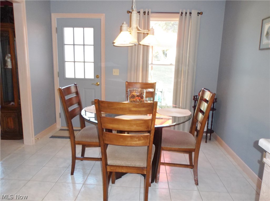 183 Mathews Road, Unit B Youngstown, OH 44512 - Photo 10 of 20 Gallery Image 10