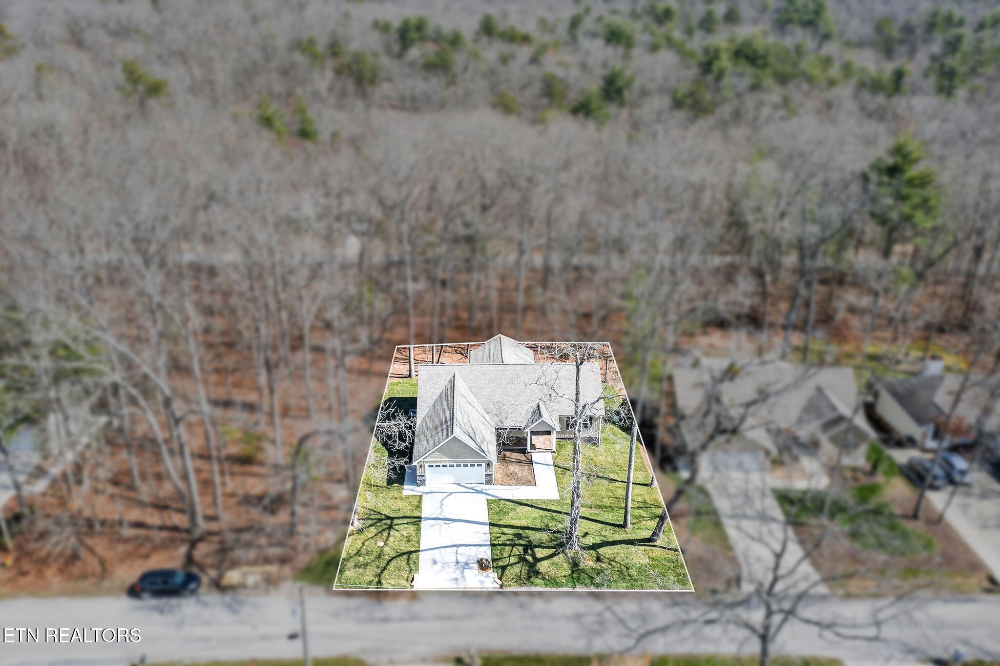 105 Peebles Road Crossville, TN 38558 - Photo 2 of 40