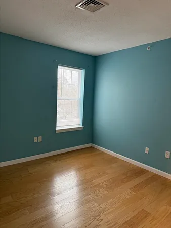 $325,000 | 4 Marc Drive, Unit 4C9, Plymouth, MA 02360