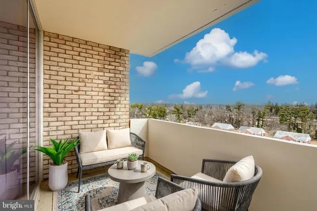 $149,500 | 7111 Park Heights Avenue, Unit 709, Baltimore, MD 21215