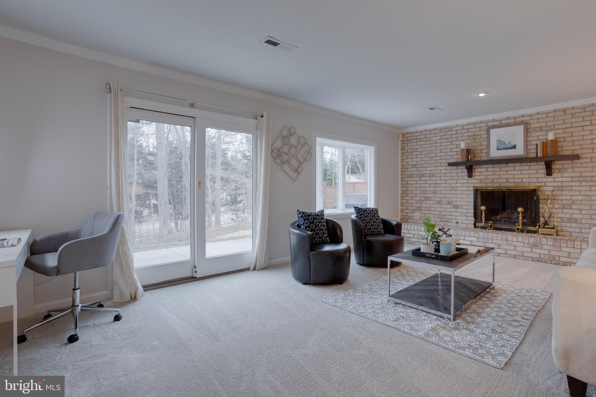 7319 Jenna Road Springfield, VA 22153 - Photo 5 of 37