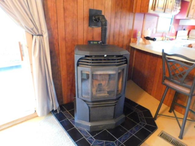 1118 Hall Road Southwest South Boardman, MI 49680 - Photo 18 of 37 1909959-18.JPG