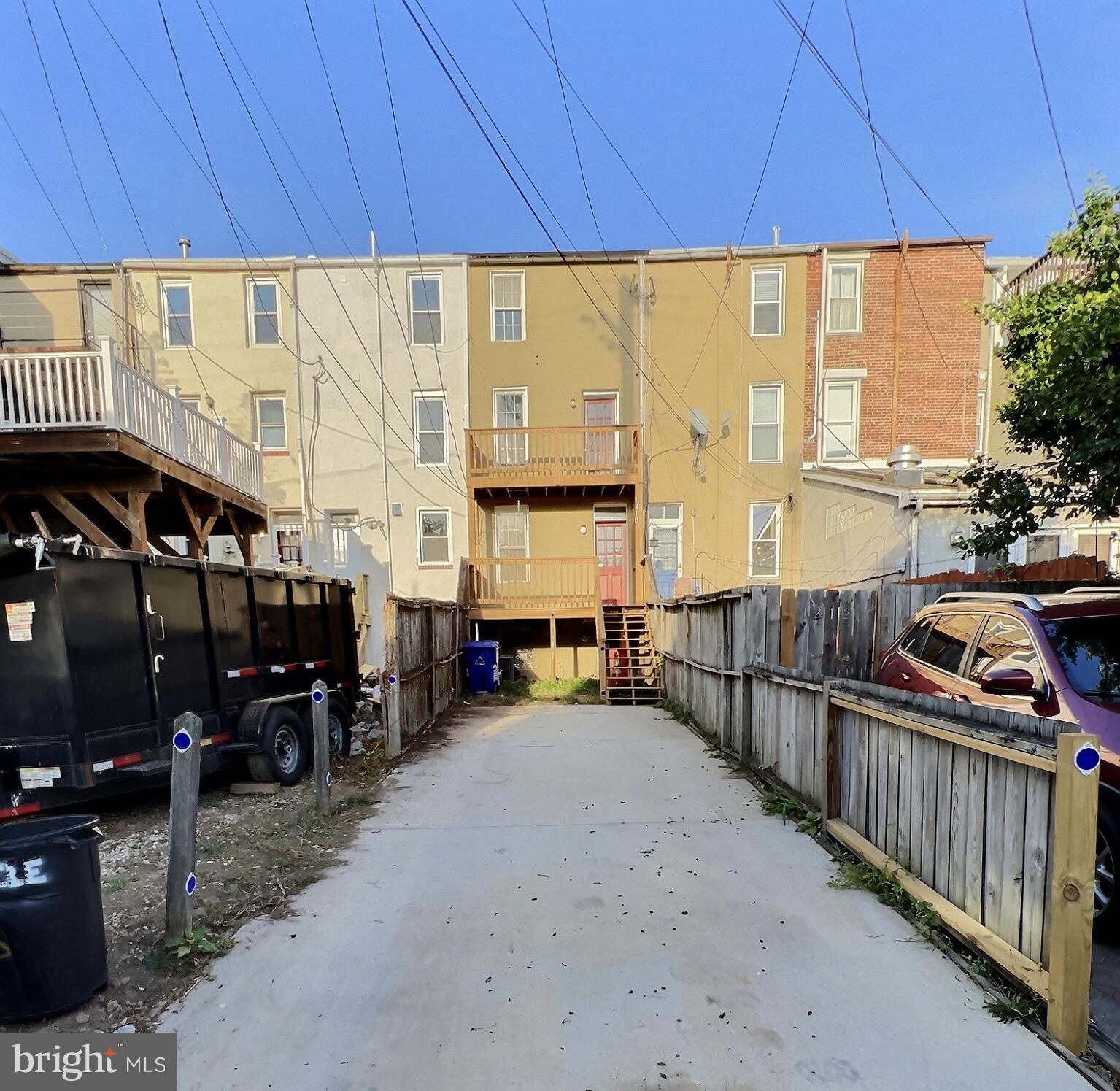 1210 Riverside Avenue Baltimore, MD 21230 - Photo 3 of 20