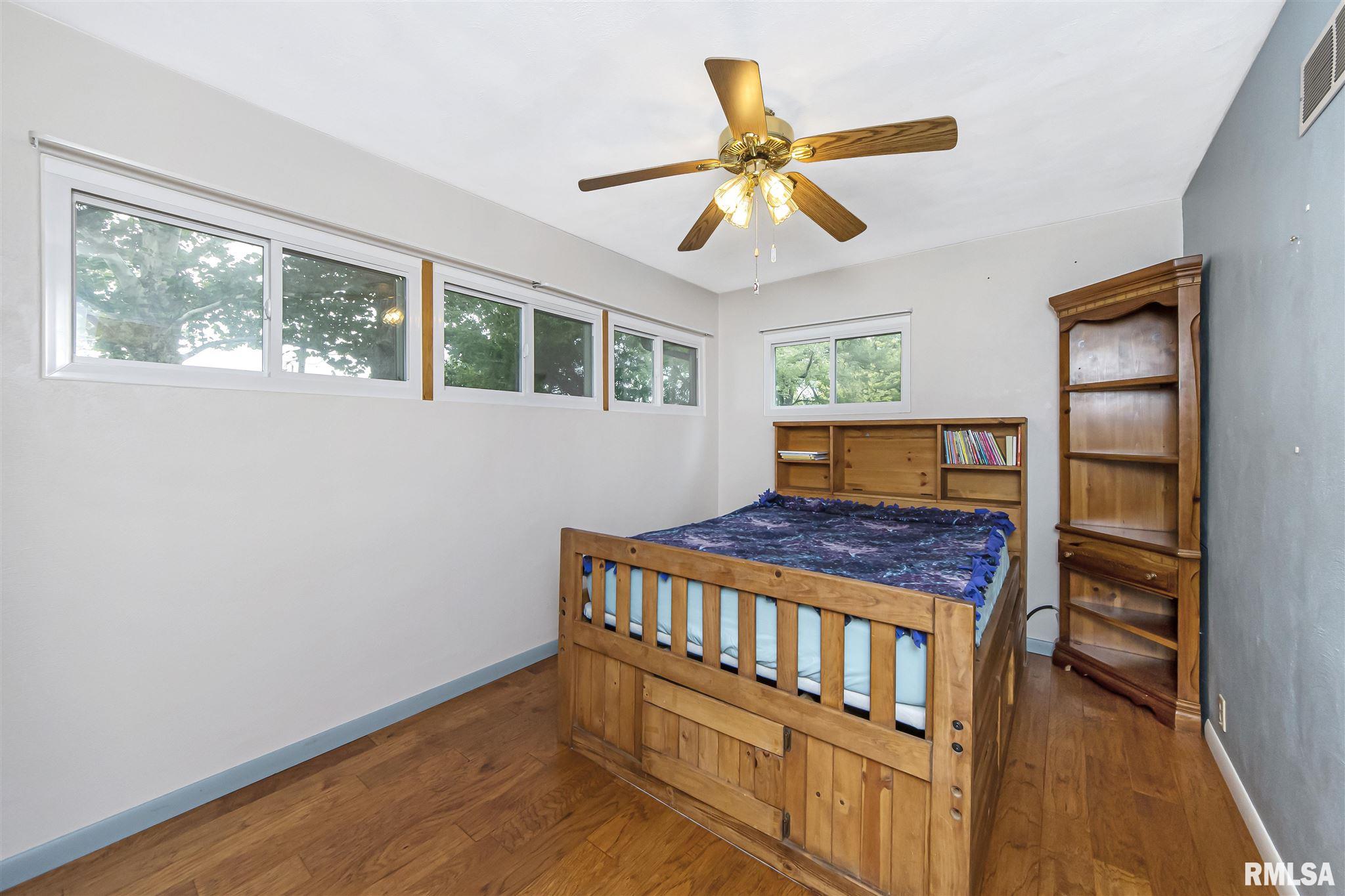 1084 Upper Spring Bay Road East Peoria, IL 61611 - Photo 19 of 40 Gallery Image 19