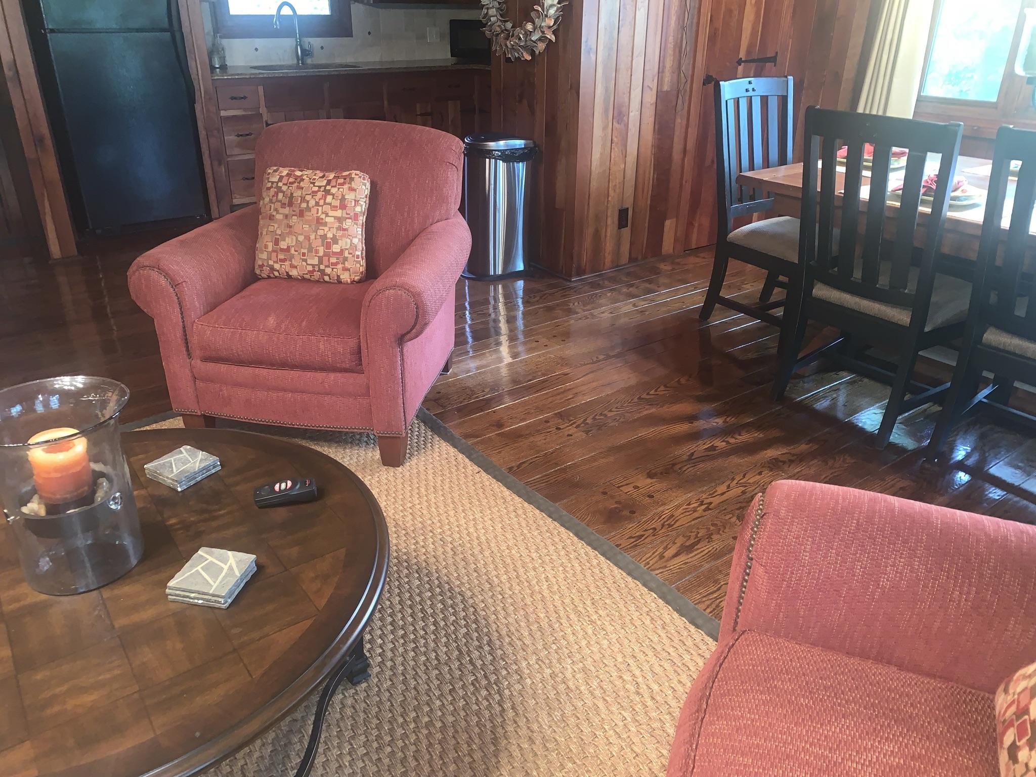 274 Ripshin Lake Road Roan Mountain, TN 37687 - Photo 32 of 62 great room 2