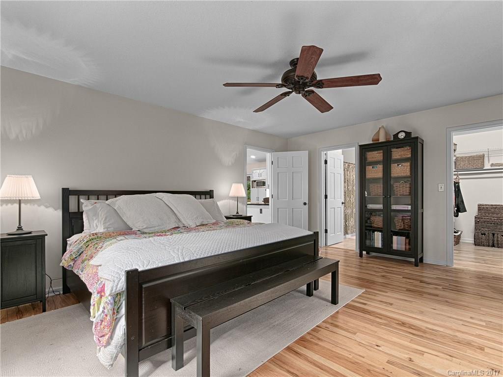 51 Webb Springs Road Asheville, NC 28804 - Photo 11 of 19 Gallery Image 11