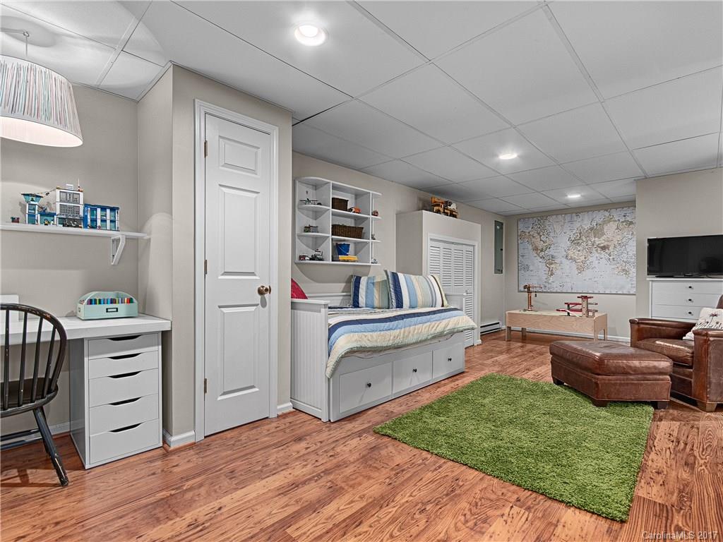51 Webb Springs Road Asheville, NC 28804 - Photo 13 of 19 Gallery Image 13