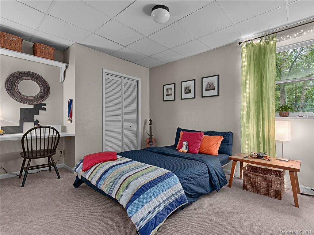 51 Webb Springs Road Asheville, NC 28804 - Photo 14 of 19 Gallery Image 14