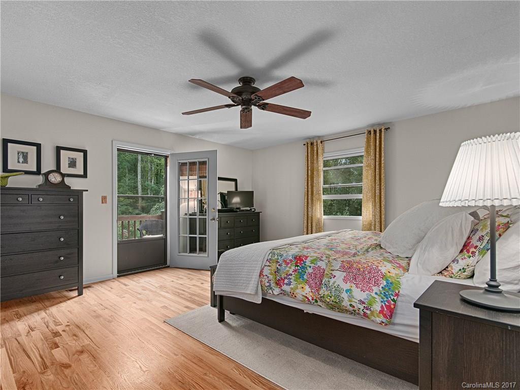 51 Webb Springs Road Asheville, NC 28804 - Photo 10 of 19 Gallery Image 10